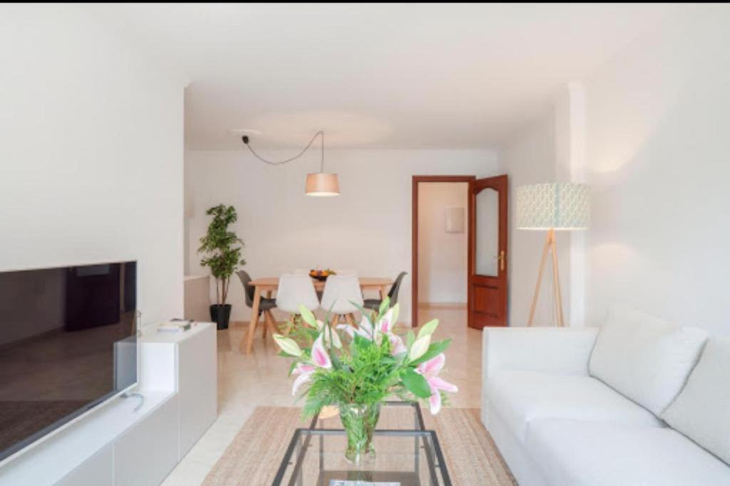מאלגה Family Scandinavia City Center & Near The Beach מראה חיצוני תמונה